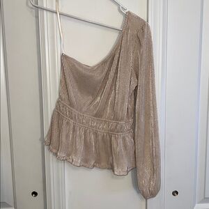 NWOT One-Shoulder Metallic Top
